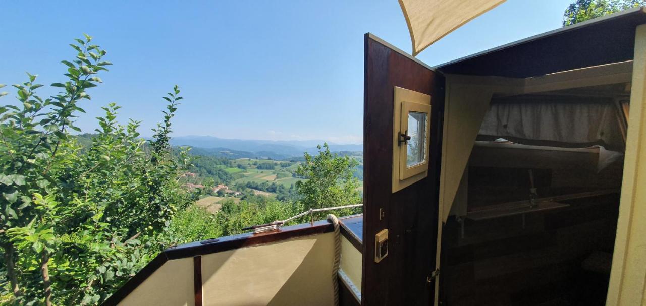 Nave Nel Bosco Bed & Breakfast Torresina Exterior photo