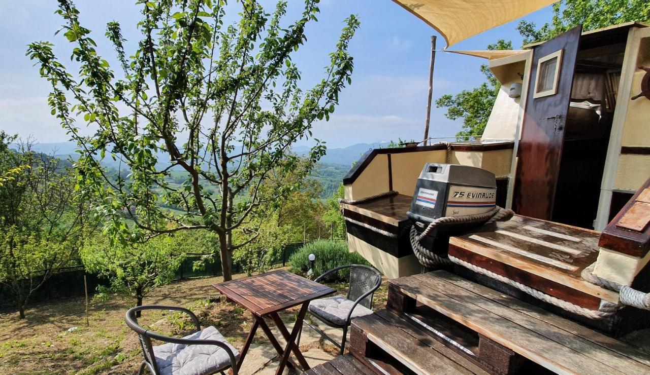 Nave Nel Bosco Bed & Breakfast Torresina Exterior photo